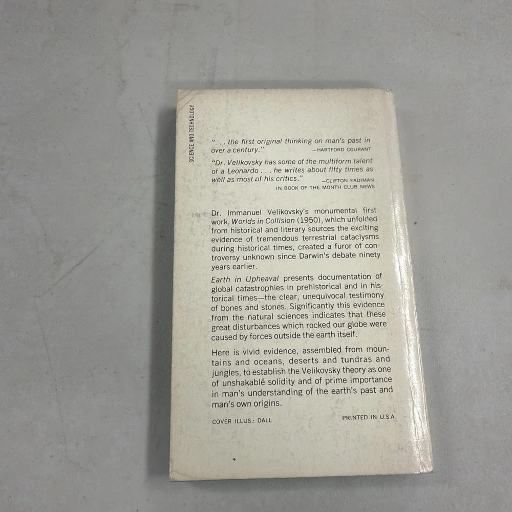 Earth in Upheaval Immanuel Velikovsky Paperback Dell Edition 0349135894